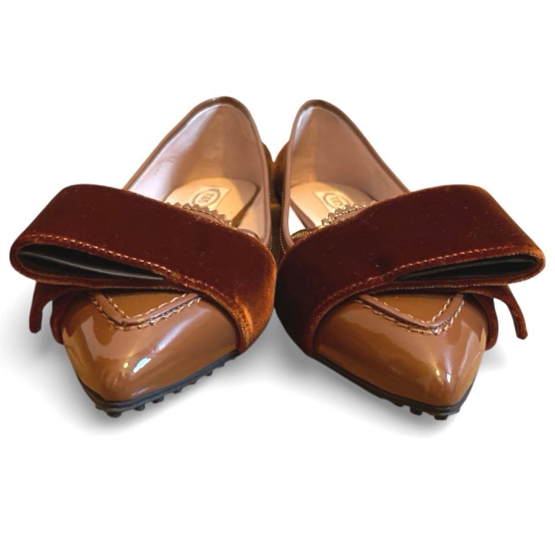 【美品】TOD'S トッズ パンプス フラット パテント エナメル キャメル