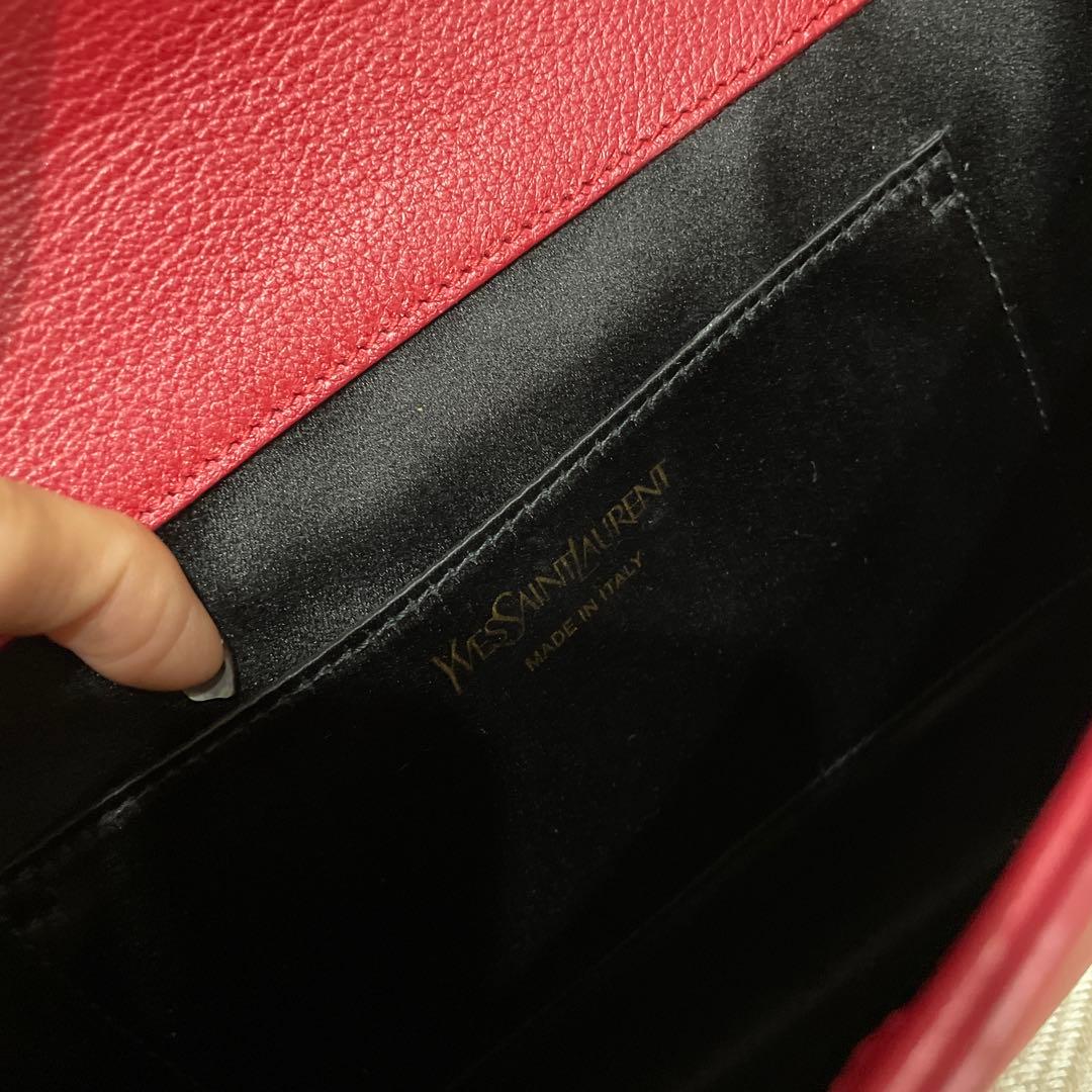 YSL レザー 赤 クラッチバッグ 保存袋付き