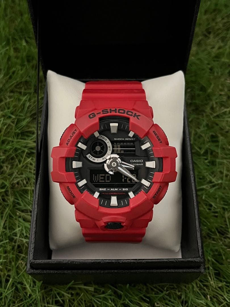 カシオ Gショック GA-700-4AJF