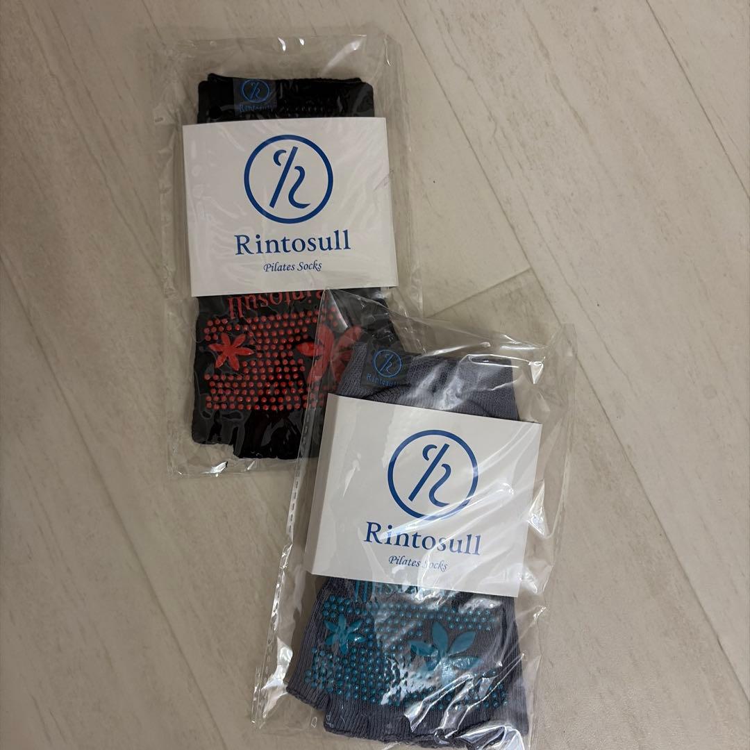 y**様 【未開封】Rintosullヨガウェアセット Mサイズ ※値下げしまし