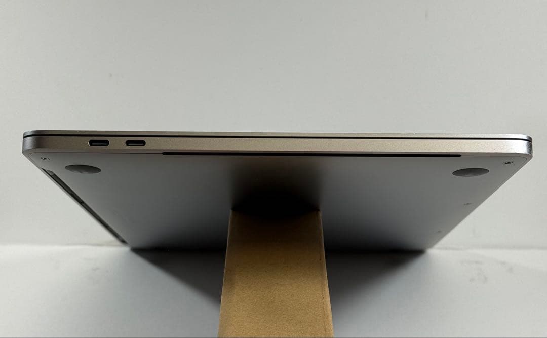 MacBook本体 Apple MacBook Pro 13 2016 i5/8GB/500GB