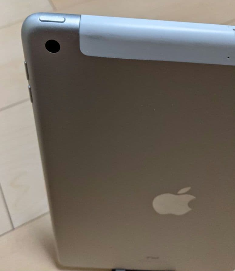 iPad 第7世代 wifi+Cellular バッテリー最大容量100%