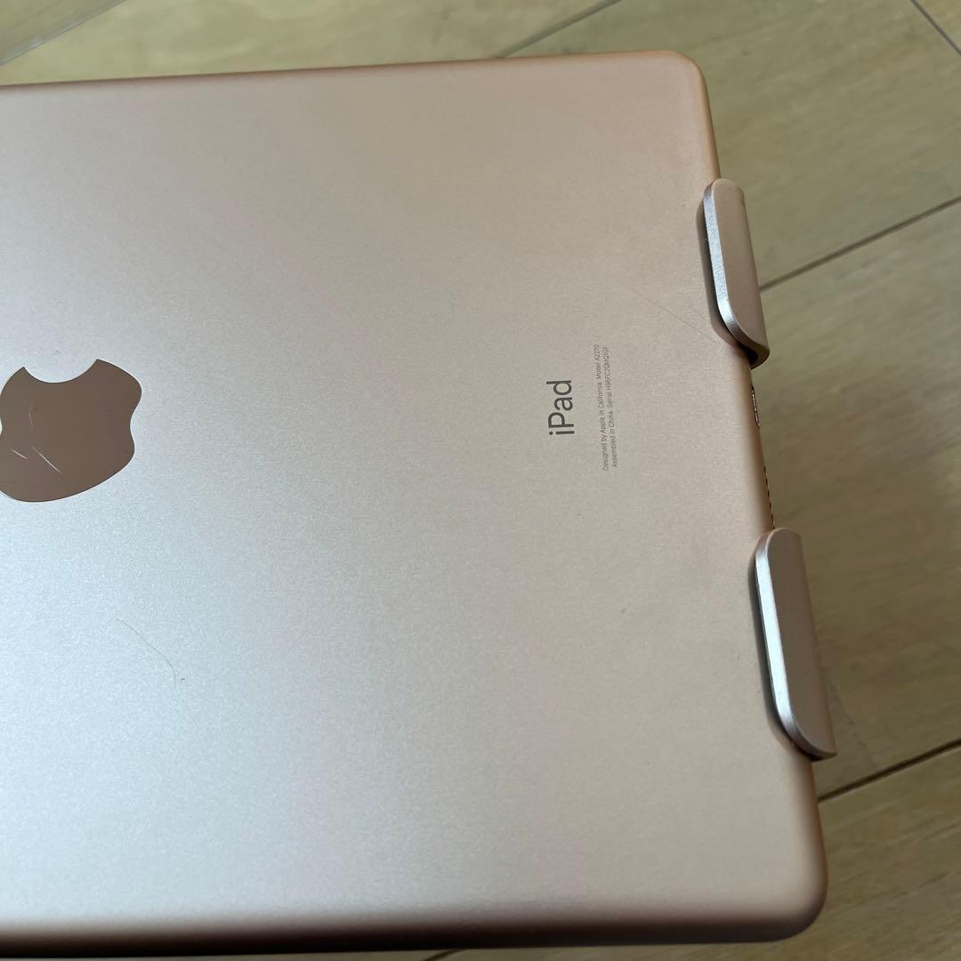 iPad8世代Wi-Fi モデル 32G ゴールド