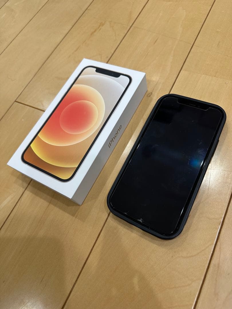 Apple iPhone 12 ⭐︎64GB