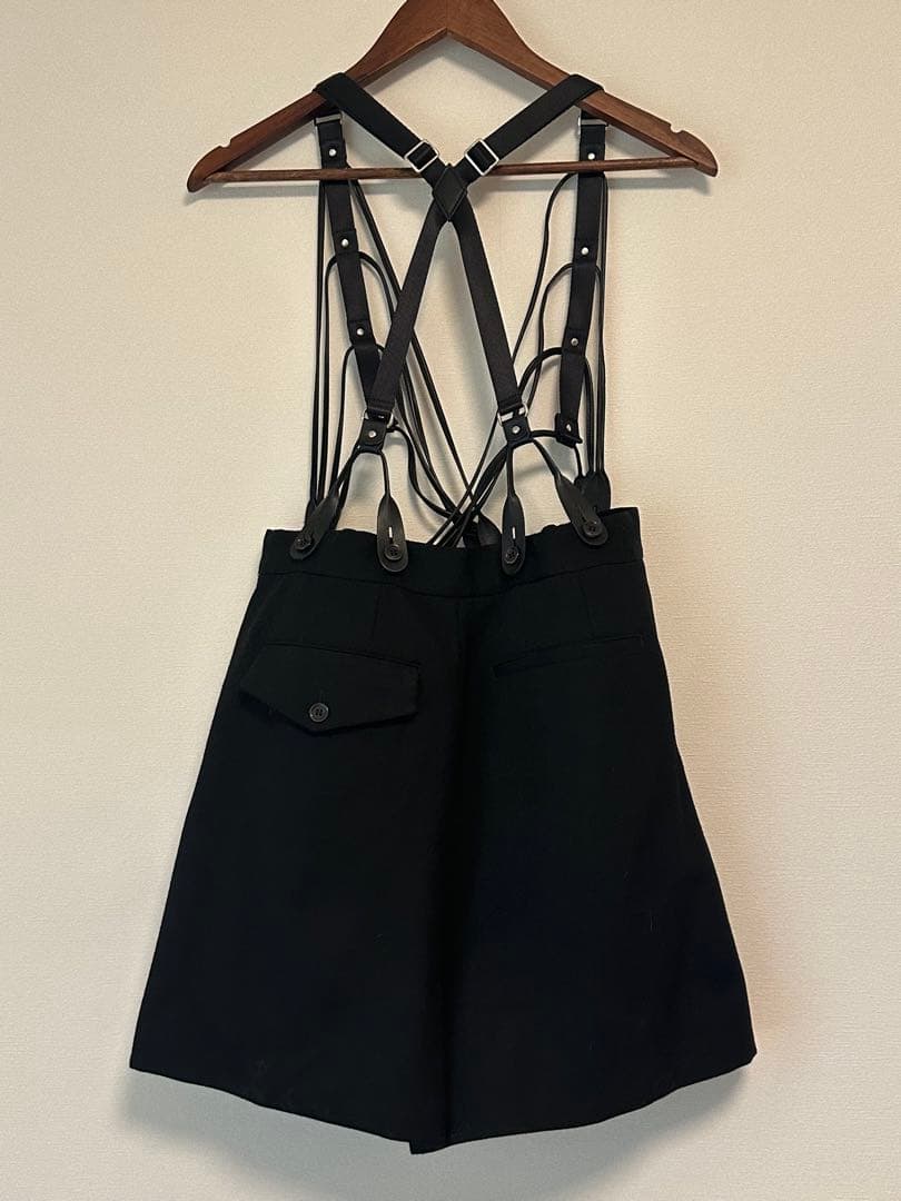 ノワールケイニノミヤ　ショートパンツ