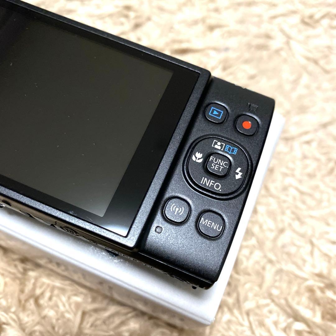 ❣️未使用品❣️Canon コンパクトデジタルカメラIXY650m