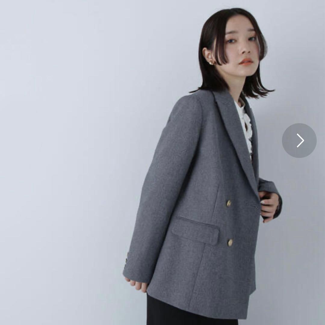 ナチュラルビューティーベーシック　ダブルブレストボクシージャケット グレー