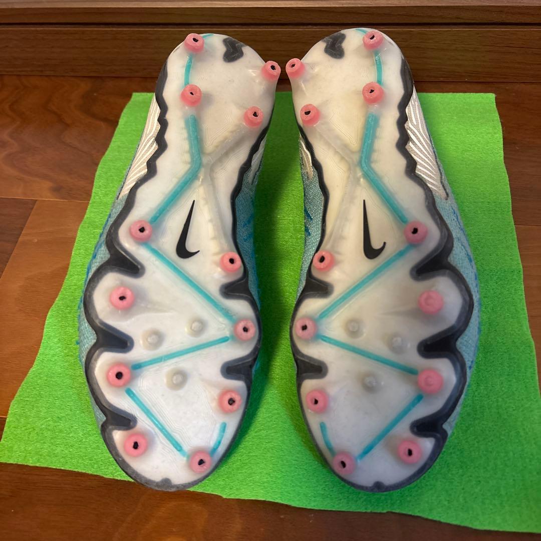 NIKE ファントムgx エリートAG24cm