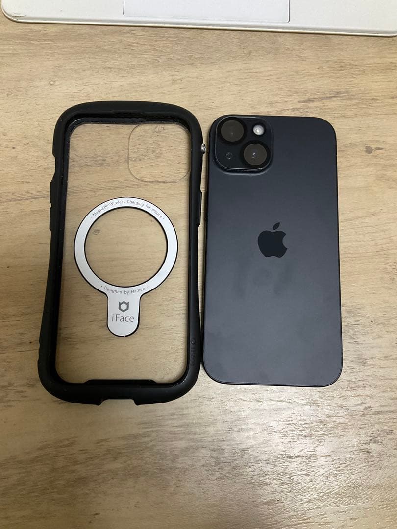 iPhone15 256gb SIMフリー ブラック美品、iFaceケース付き