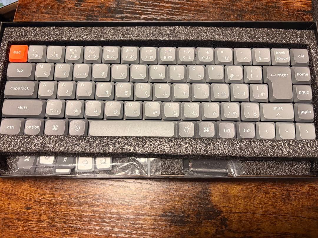 KEYCHRON K7 MAX 静音 赤軸(キーキャップ印字に変更済)