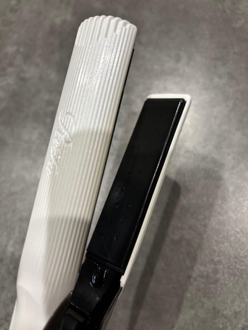 【⭐️箱不要¥500割引】MTG リファ　ReFaストレートヘアアイロン①