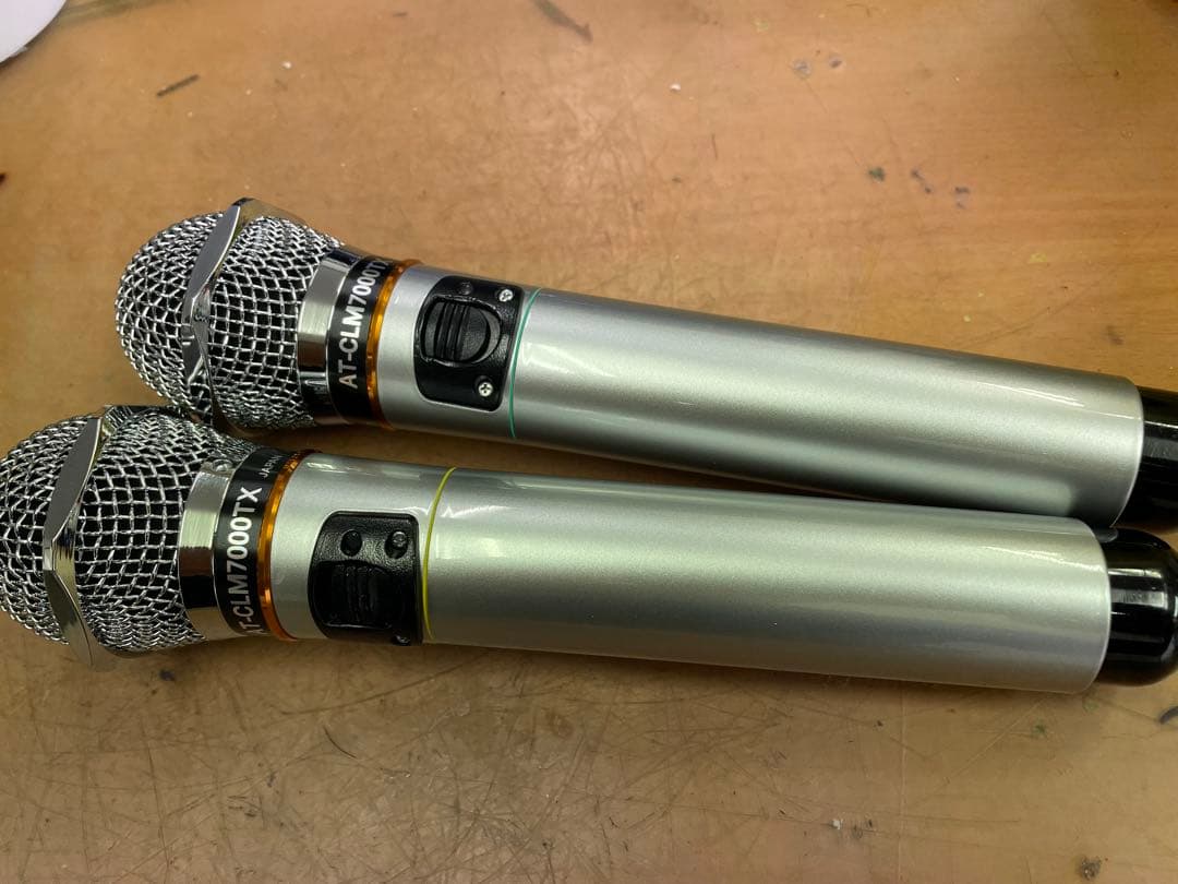 オーディオテクニカ製赤外線ワイヤレスマイク　AT-CLM7000TX2本