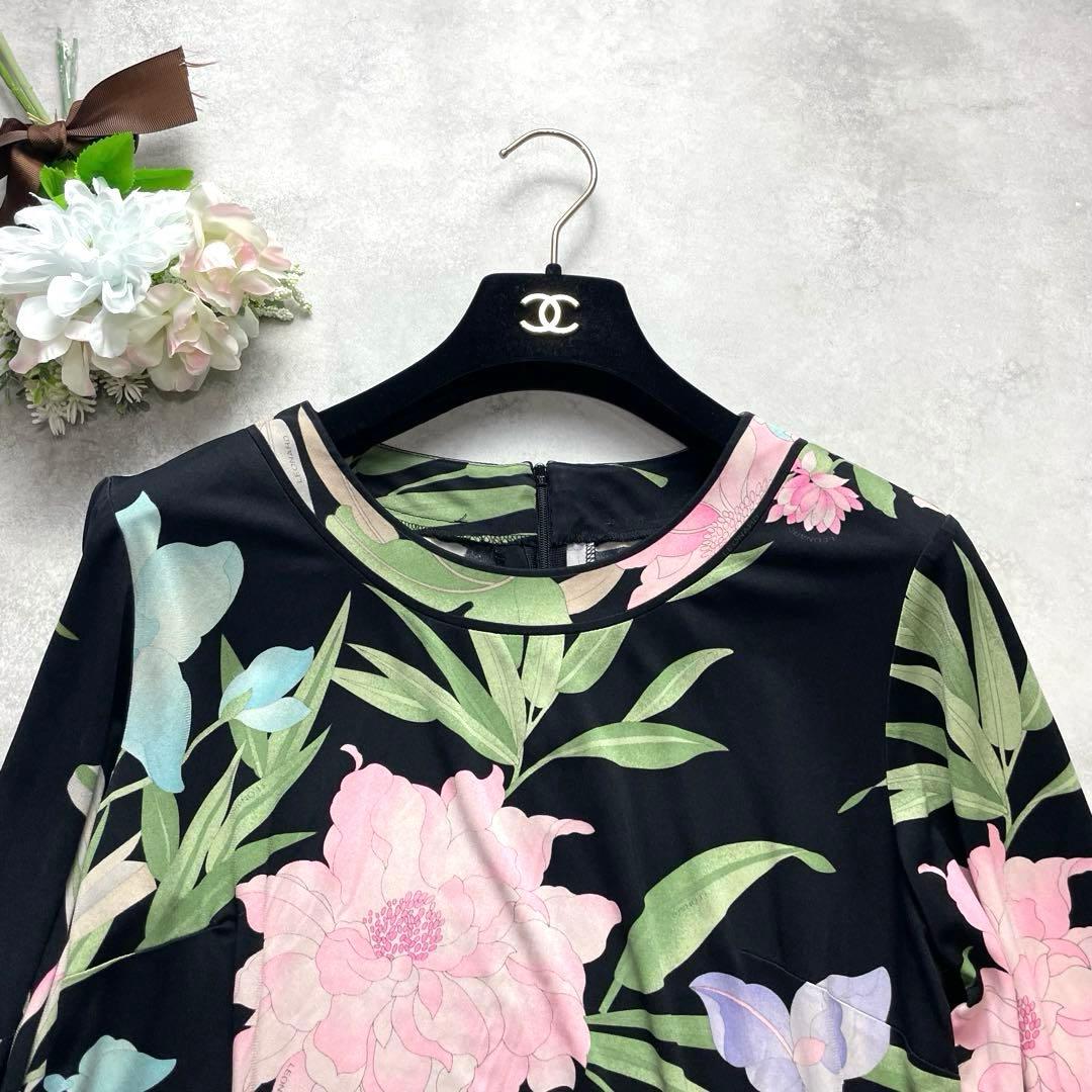 大きいサイズ✨レオナール トップス ロンT 長袖　花 総柄 LL カンカン素材