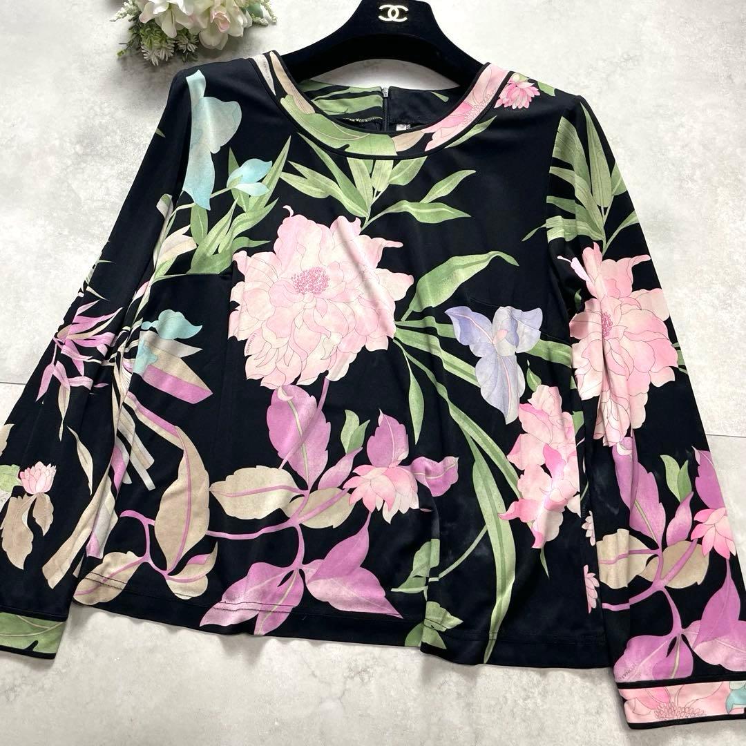 大きいサイズ✨レオナール トップス ロンT 長袖　花 総柄 LL カンカン素材