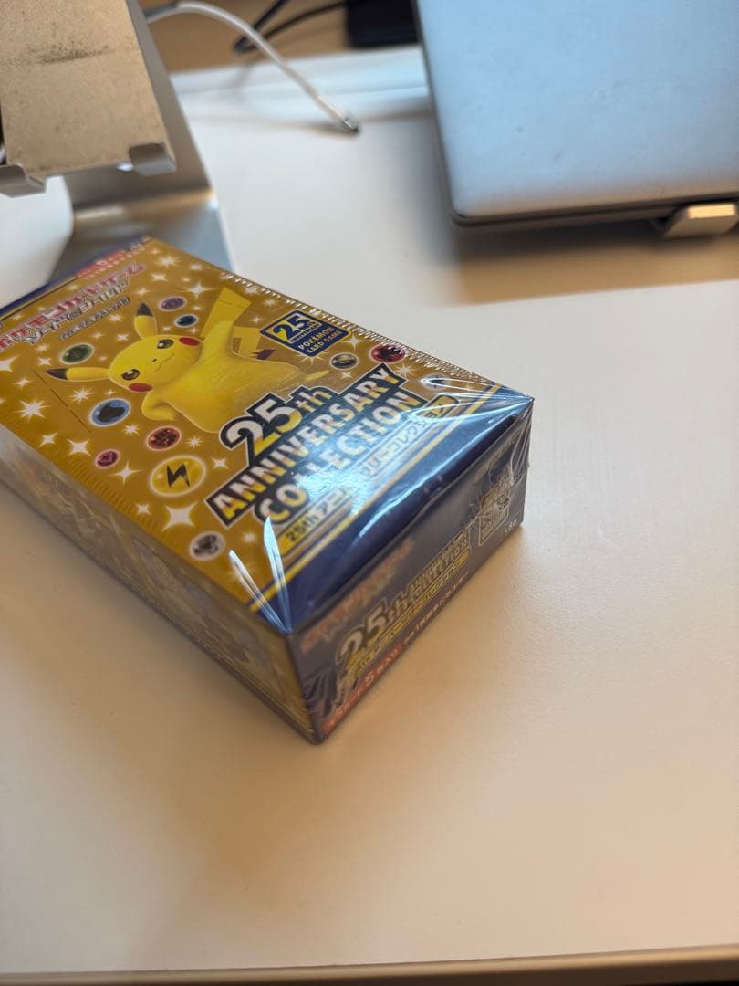 シュリンク付／ポケカ25th AnniversaryCollection BOX