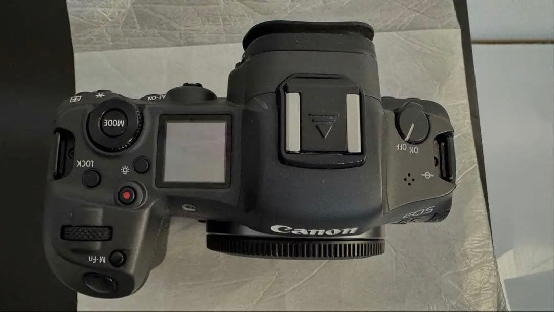 Canon EOS R5 ボディ、 シャッター回数3万未満