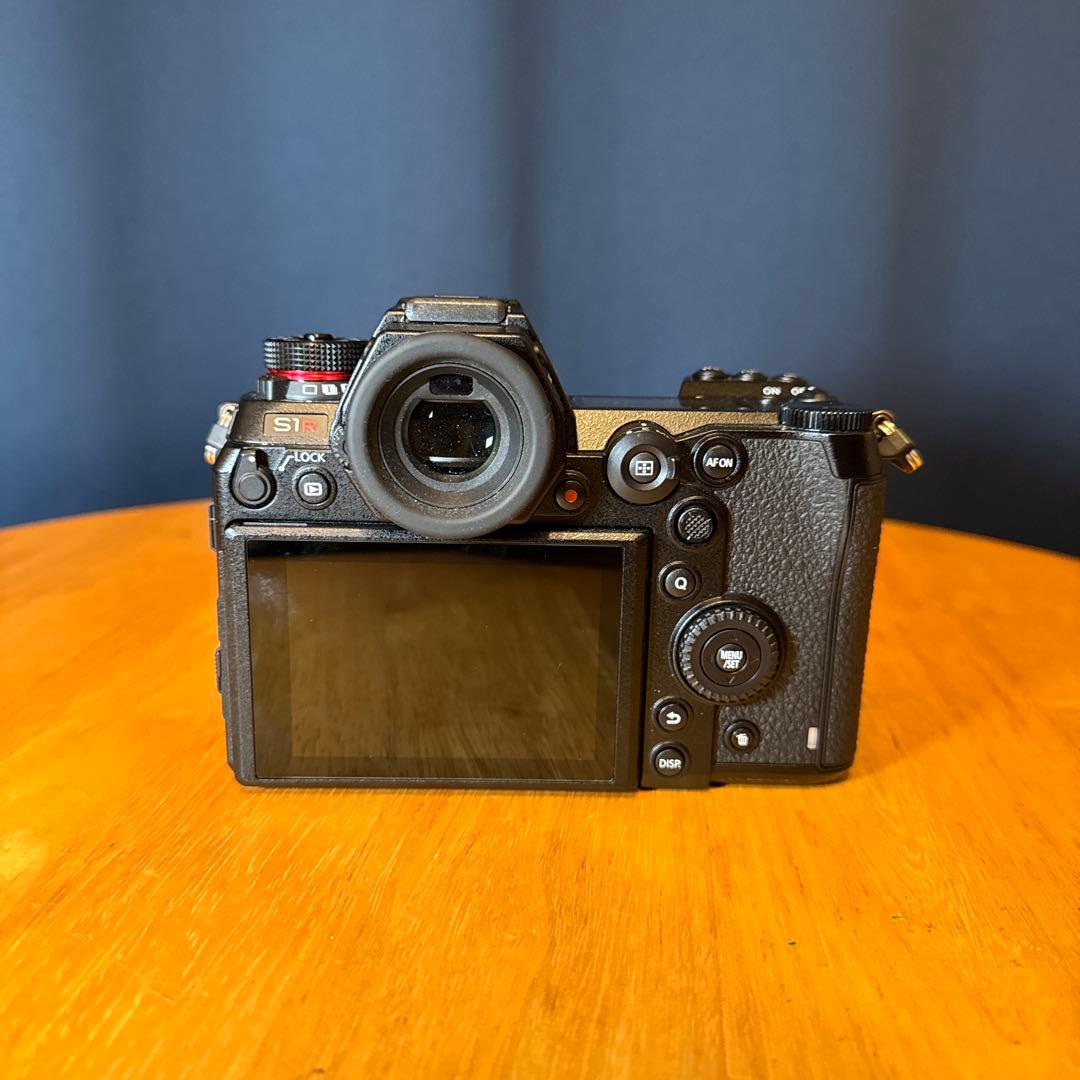 LUMIX S1R ルミックス　フルサイズ　極美品