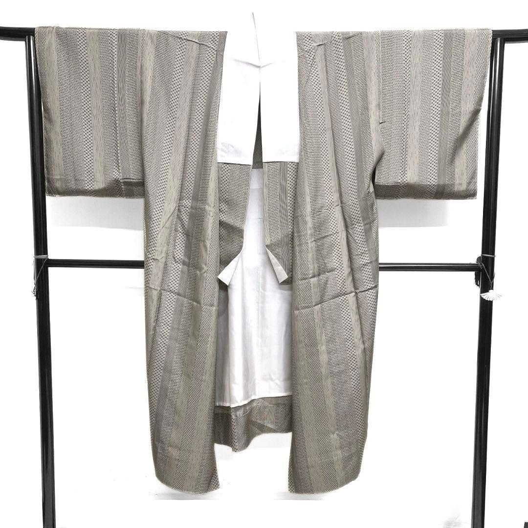 長襦袢　縦縞模様　子持ち縦縞　レディース 七宝　小花　着物　103b p