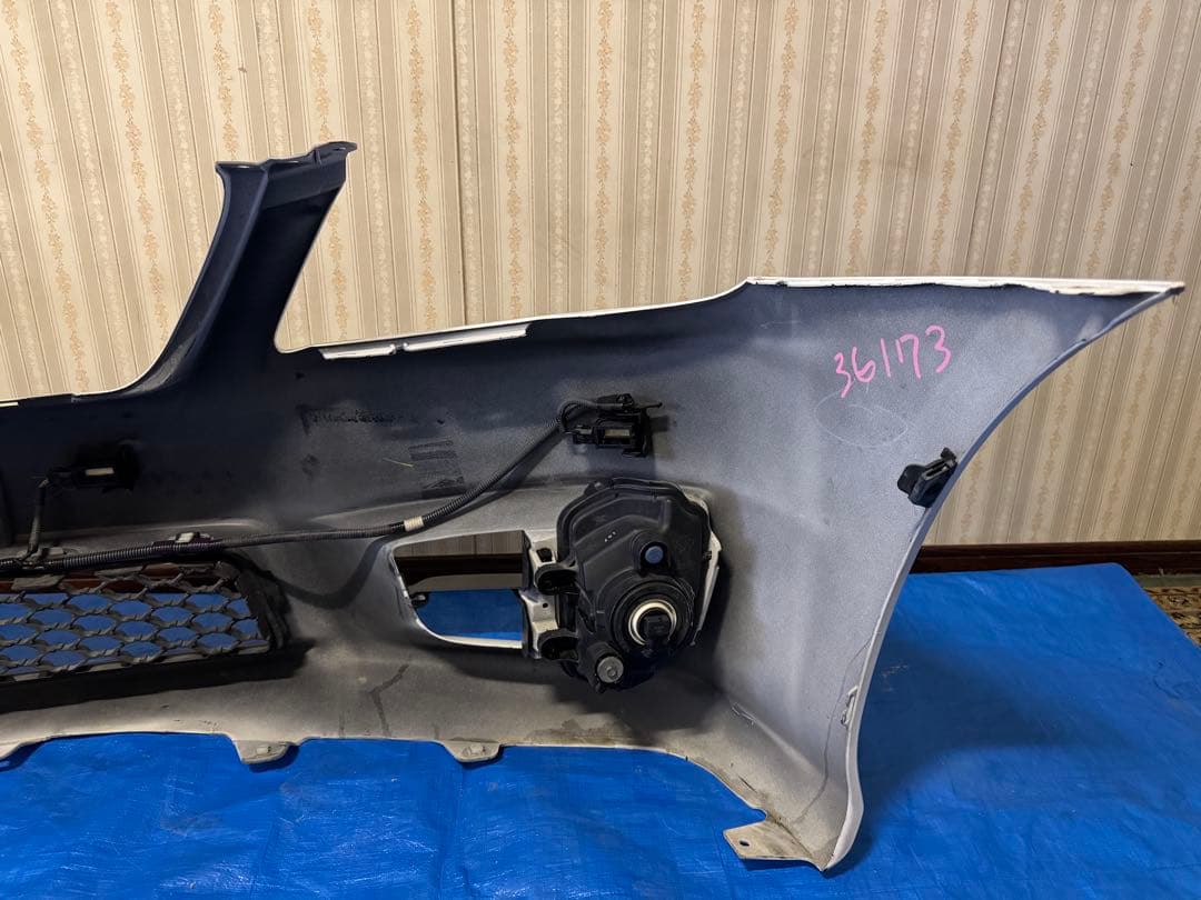 クラウン GRS204 バンパー 070 フォググリル ソナー 完成品