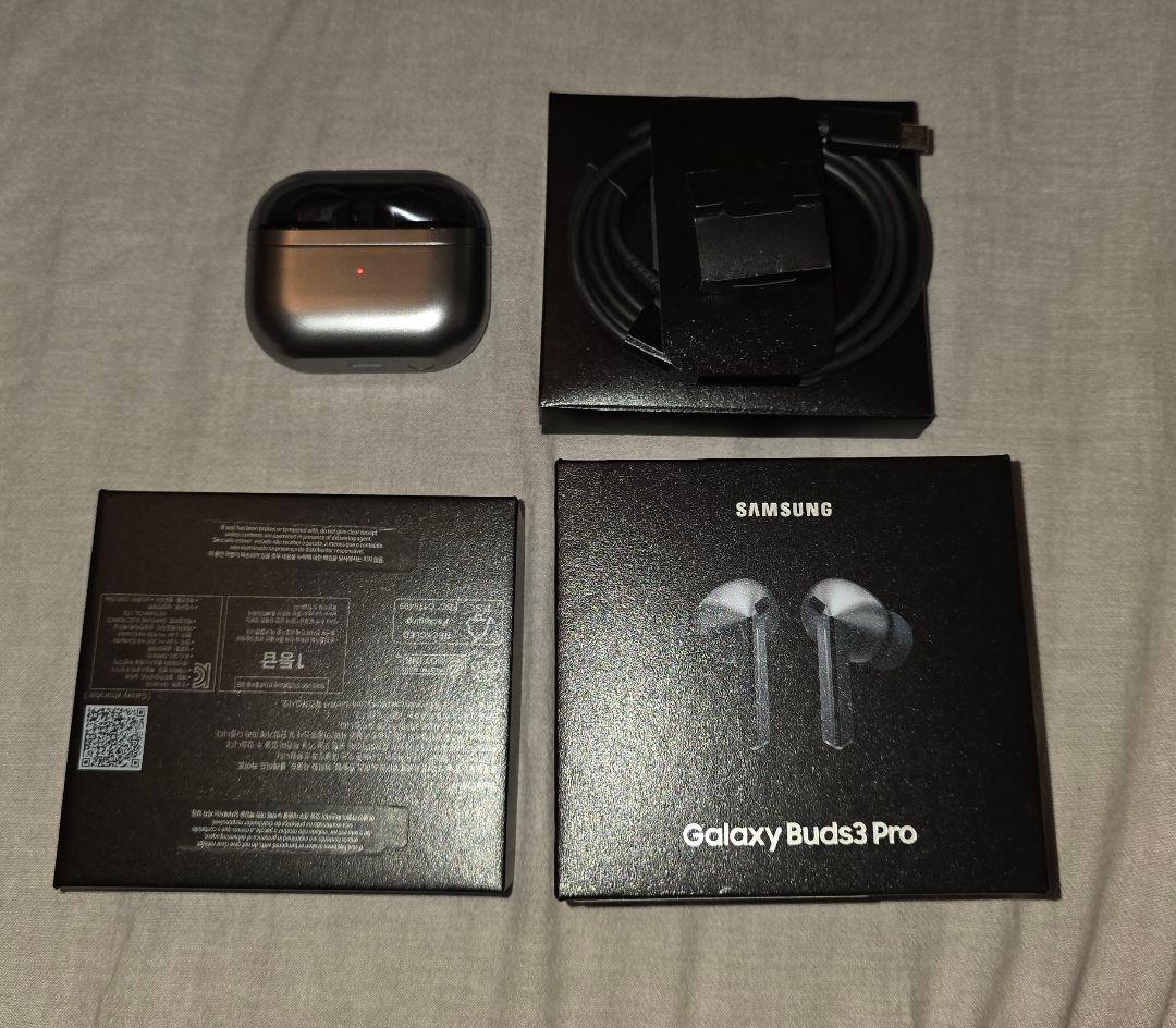 Galaxy buds3 Pro シルバー