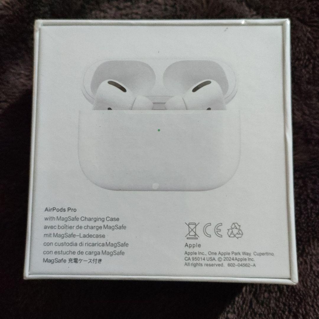 AirPods Pro 2 MagSafe充電ケース付き