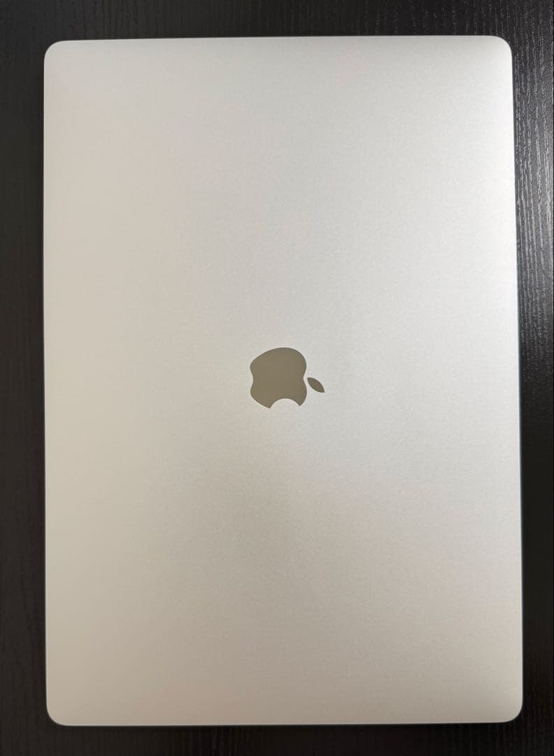 MacBookPro i9 32GB 1TB 充放電98回 バッテリー94%