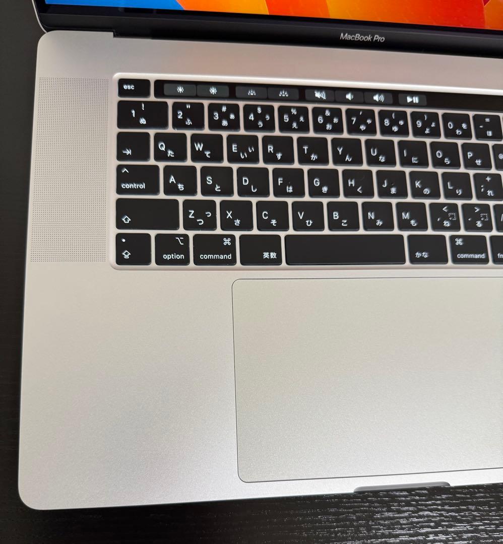 MacBookPro i9 32GB 1TB 充放電98回 バッテリー94%