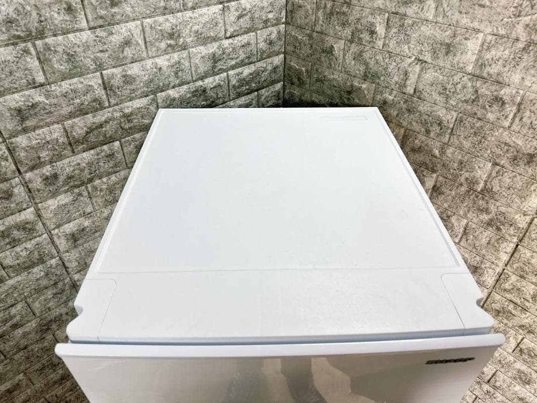 大阪送料無料★3か月保障付き★冷蔵庫★2021年★SJ-D15G-W★R-64