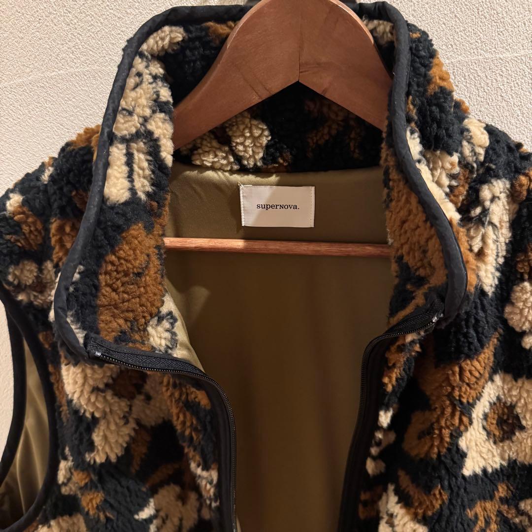 【専用】superNova. フラワーカモジャガードボア　Mサイズ