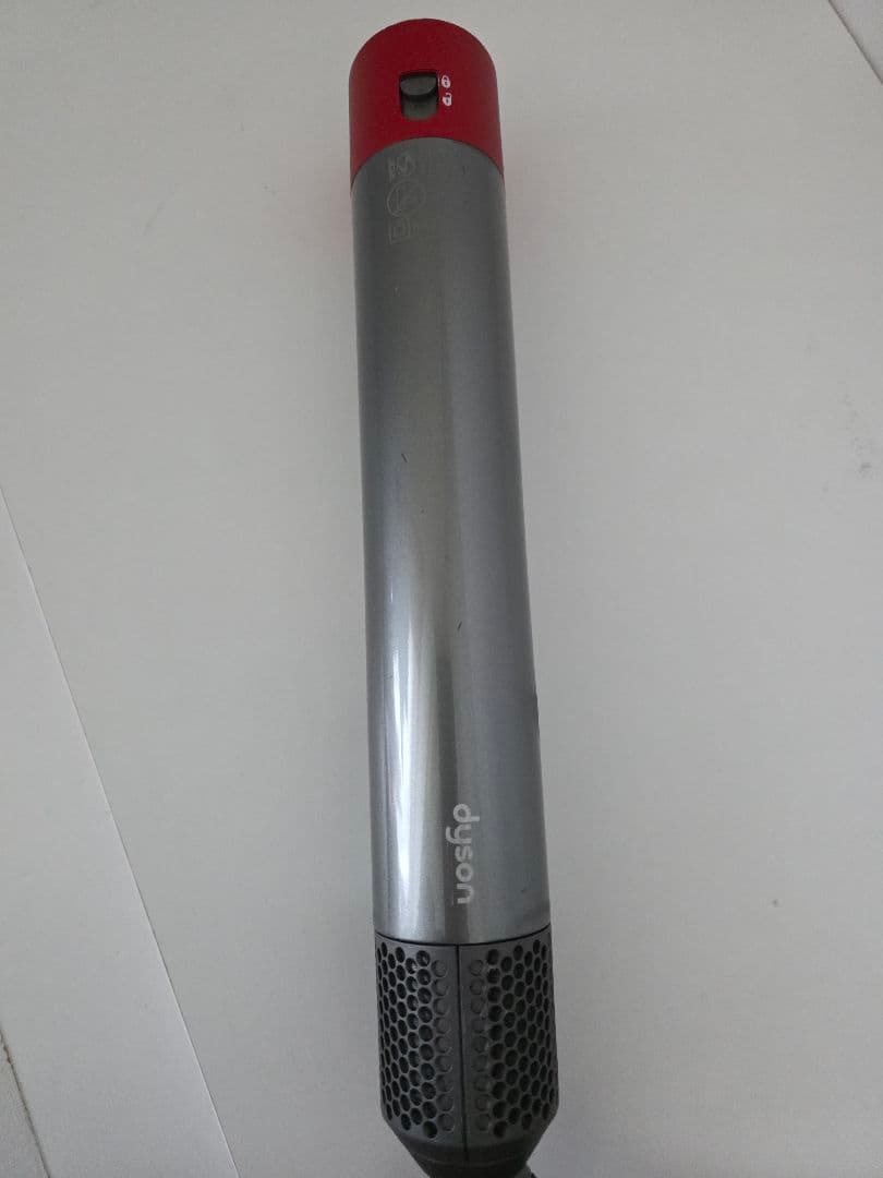 ダイソン　マルチスタイラー　エアラップ　シルバー / レッド