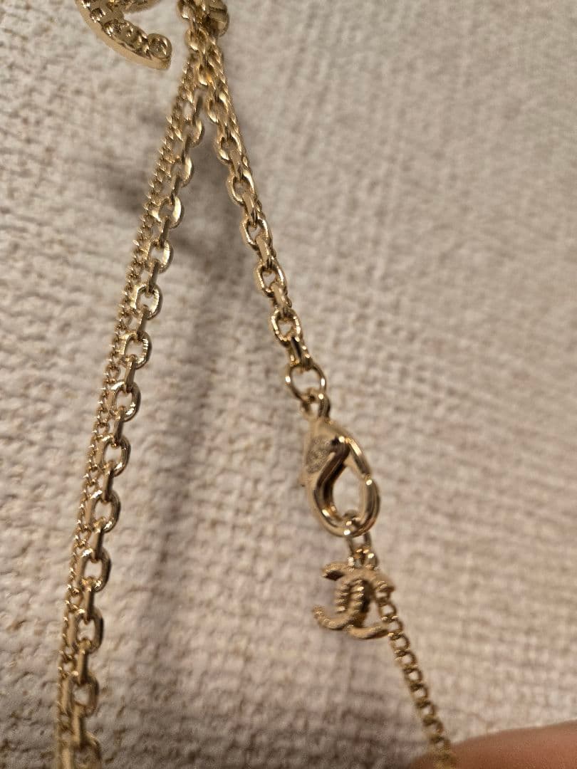 CHANEL CCロゴネックレス
