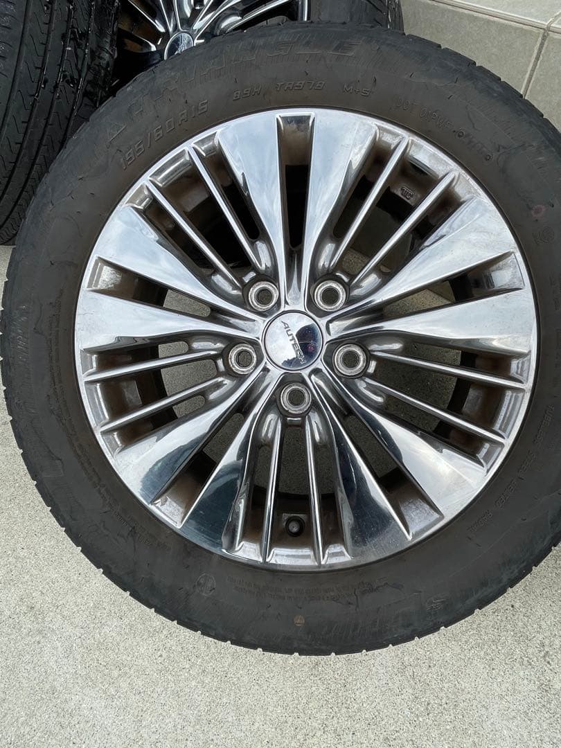 日産セレナ　AUTECH オーテック16インチ　ホイール　195/60R16