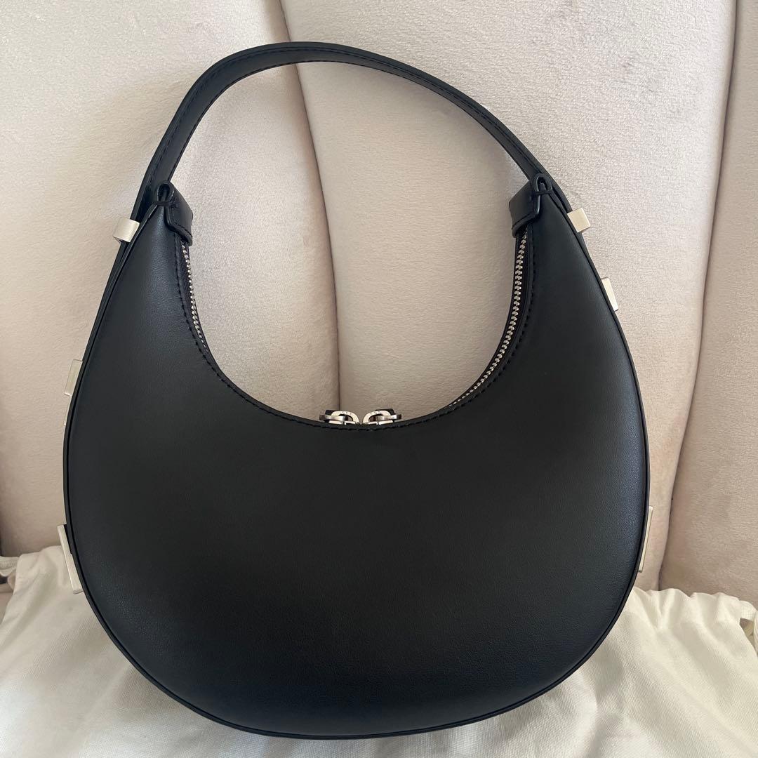 OSOI TONI MINI バッグ　ブラック