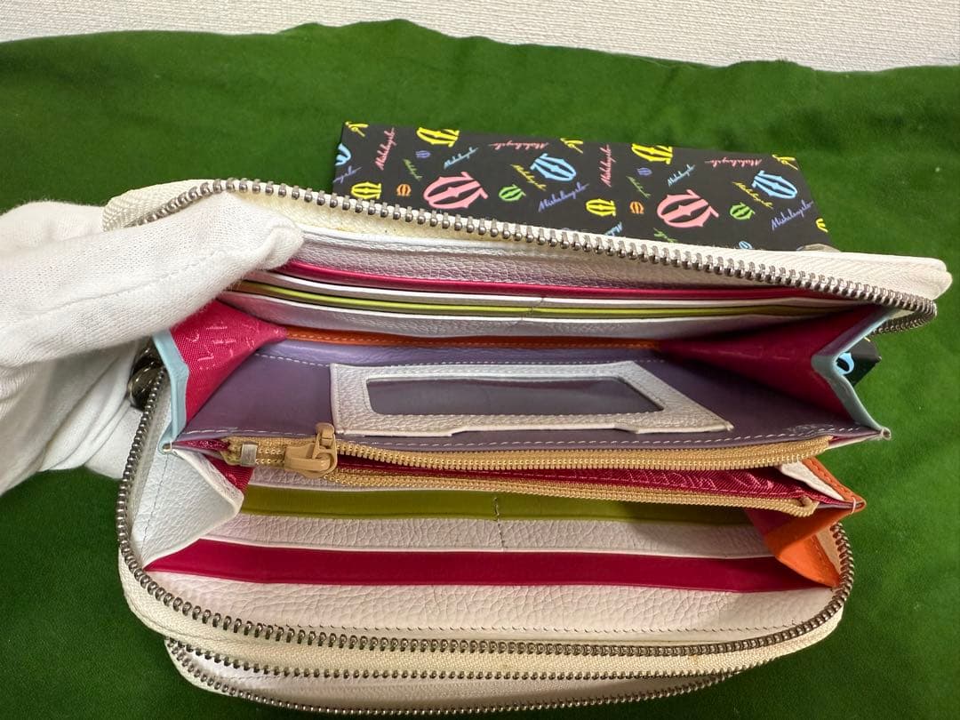 ★レア★MICHELANGELO ミケランジェロ 装飾長財布 ホワイト