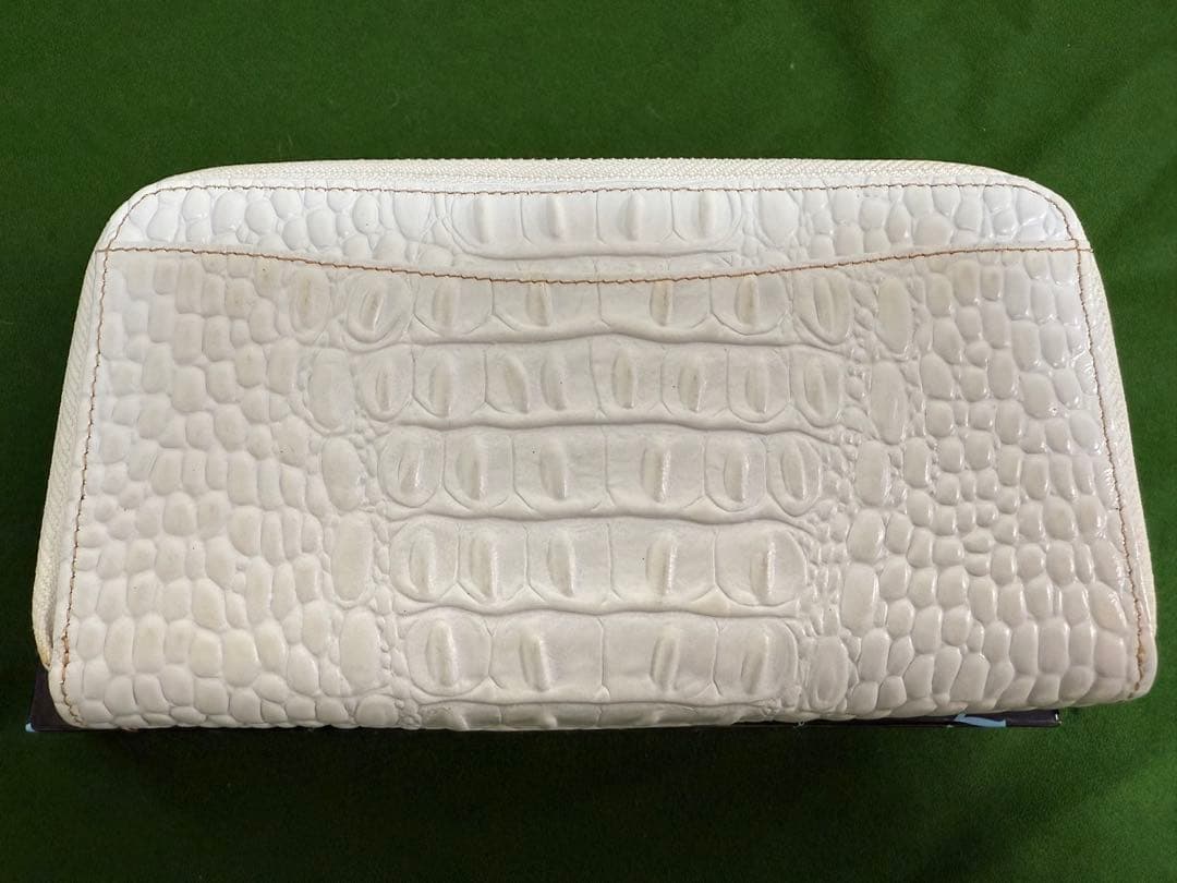 ★レア★MICHELANGELO ミケランジェロ 装飾長財布 ホワイト