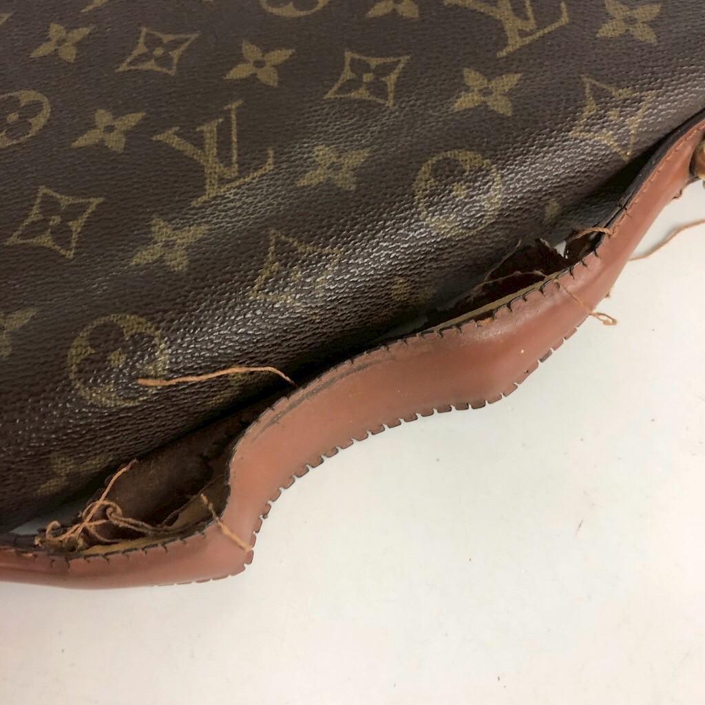 LOUIS VUITTON ルイヴィトン モノグラム モンソー28 ビジネス