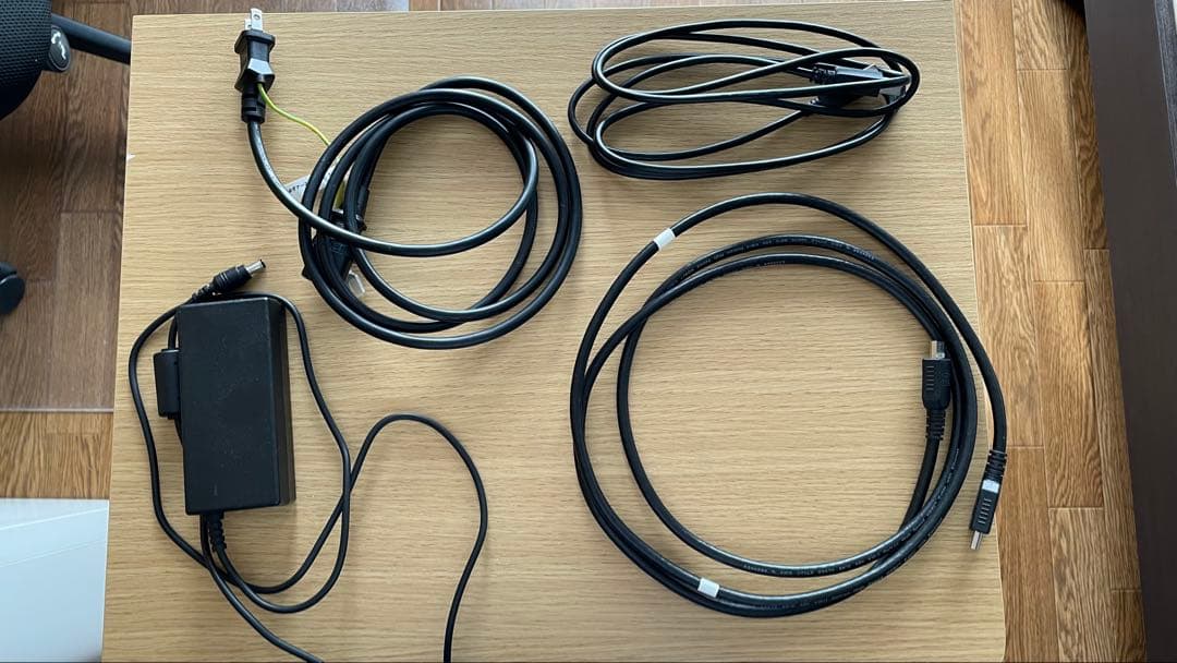 Wacom Cintiq 22 DTK-2260/K1D【おまけ付】