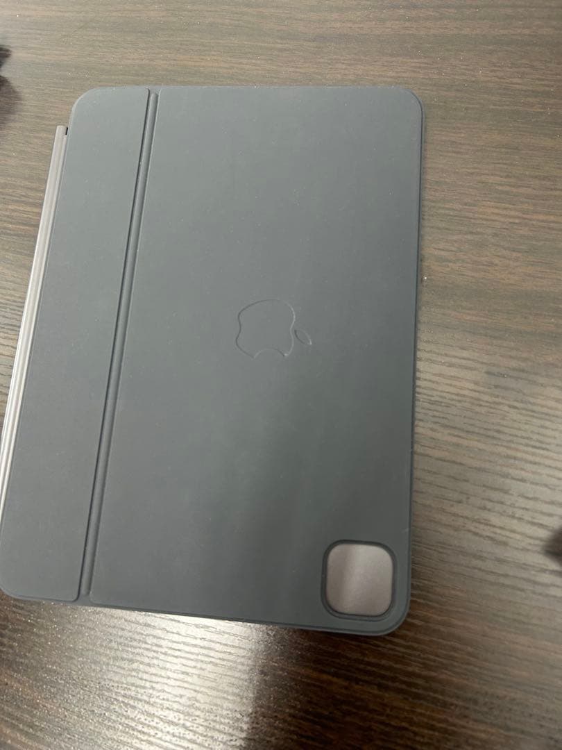 iPad Pro(M4)本体とMagic Keyboardセット