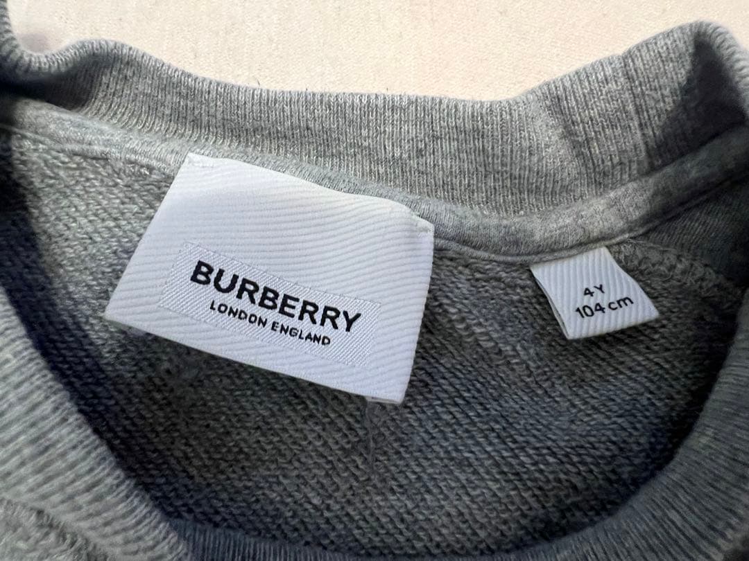 【美品】BURBERRY バーバリー チルドレン スウェット【4Y】