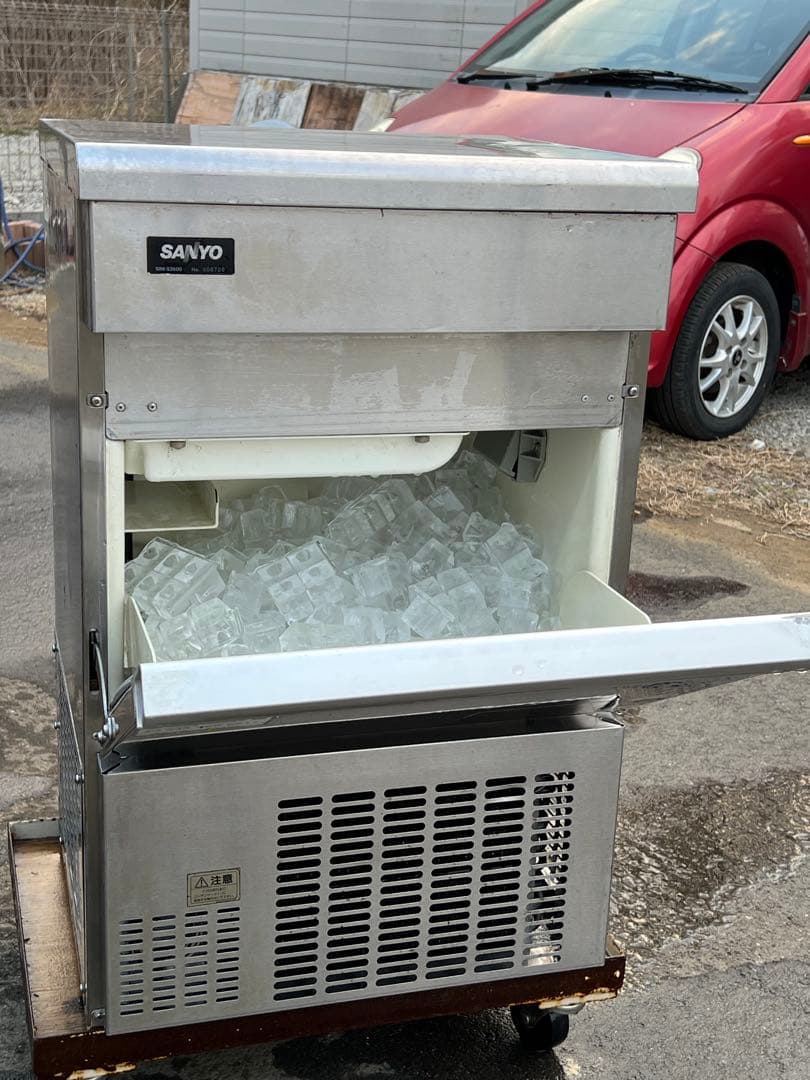 うらちゃん 　全自動製氷機SIM-S3500