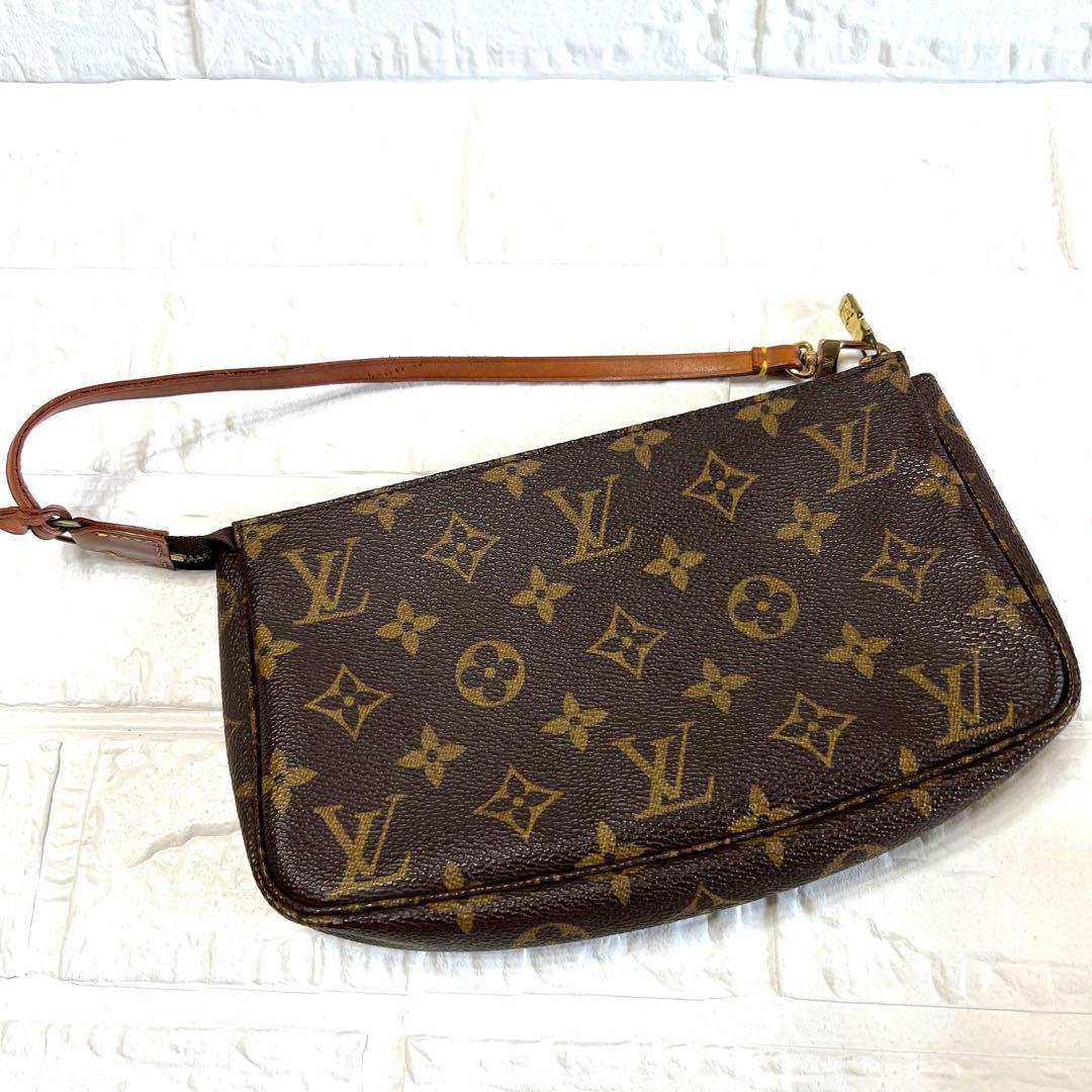 ルイヴィトン　モノグラム　アクセサリーポーチ　G金具　ポシェット　レディース