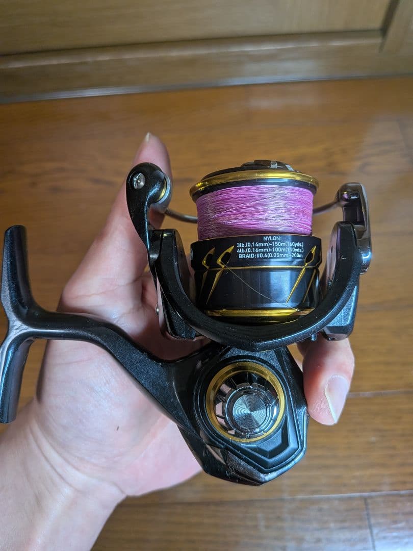 ​【美品・使用3回】ダイワ 21カルディア FC LT2000S