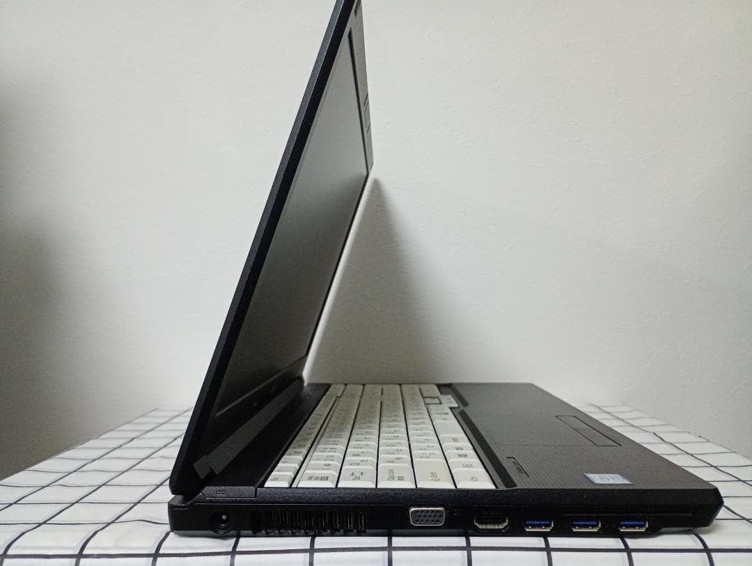 ◎動作確認済　第8世代 Core-i5／富士通／Windows11 pro