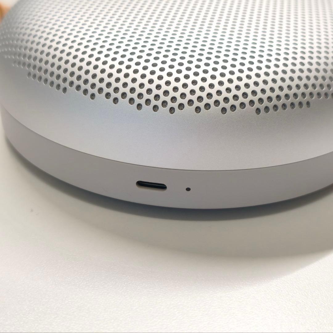 スピーカー・ウーファー Bang & Olufsen Beosound A1 3rd Gen