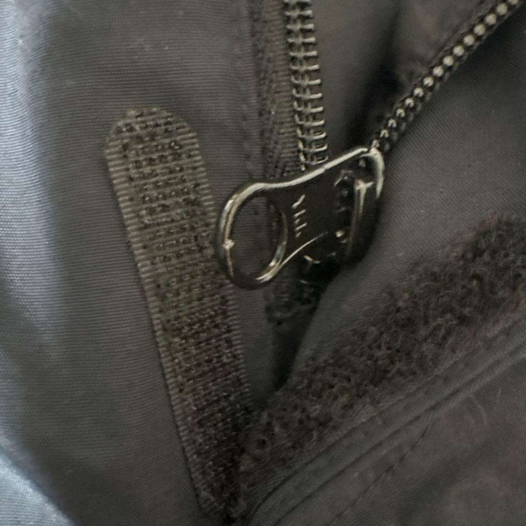 専用ノースフェイス　キッズ　スノーウェア　130センチ　ブラック　黒　サロペット