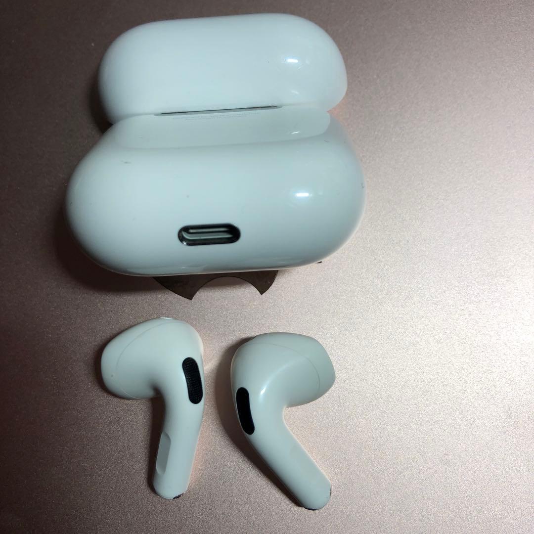 Apple AirPods 第4世代アクティブノイズキャンセリングなし