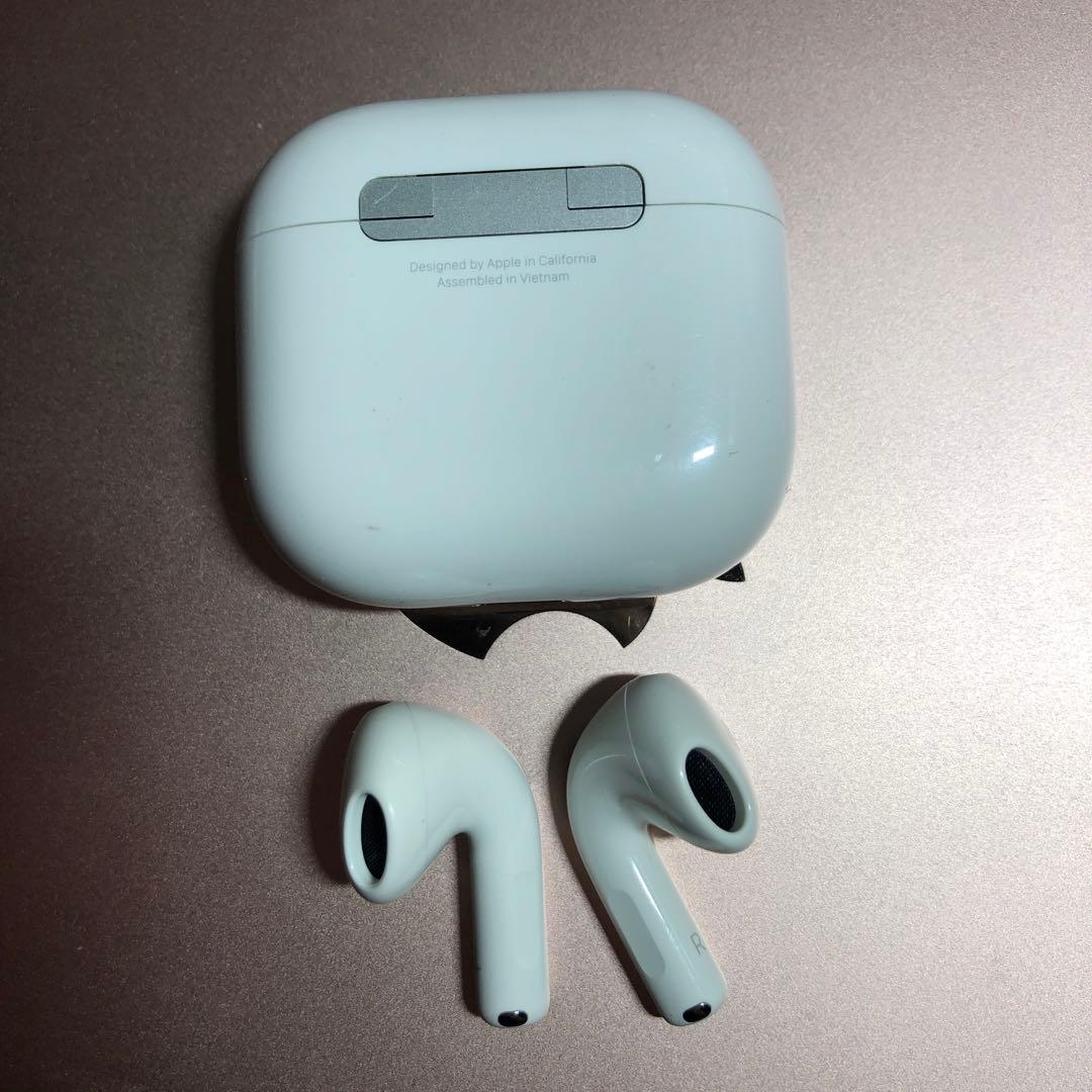 Apple AirPods 第4世代アクティブノイズキャンセリングなし