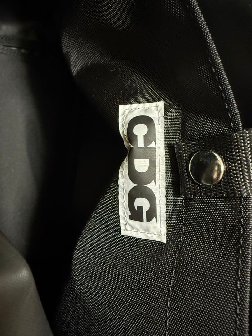COMME des GARÇONS ショルダーバッグ　黒