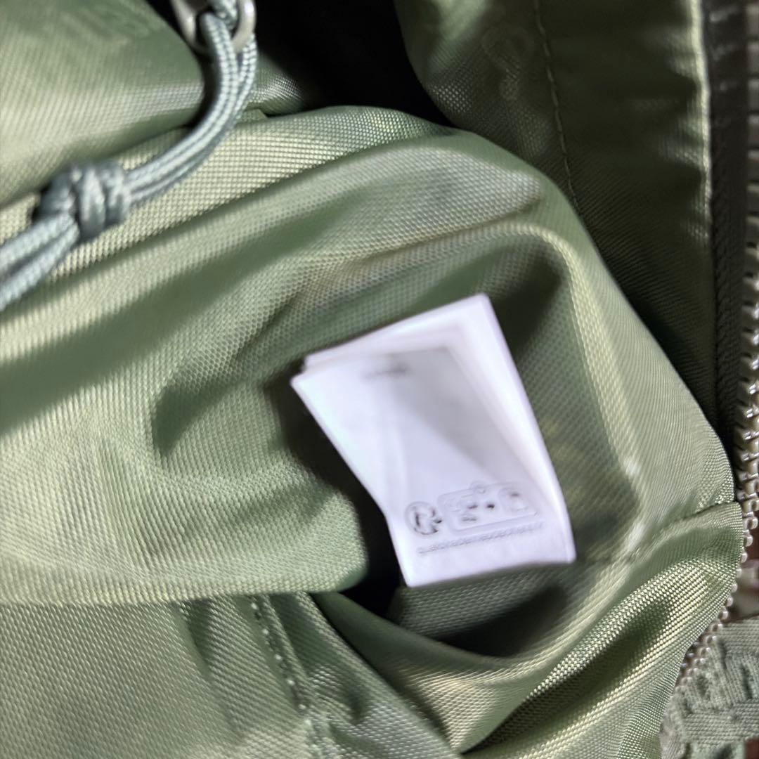 Supreme ショルダーバッグ カーキ　シュプリーム　2025ss トート