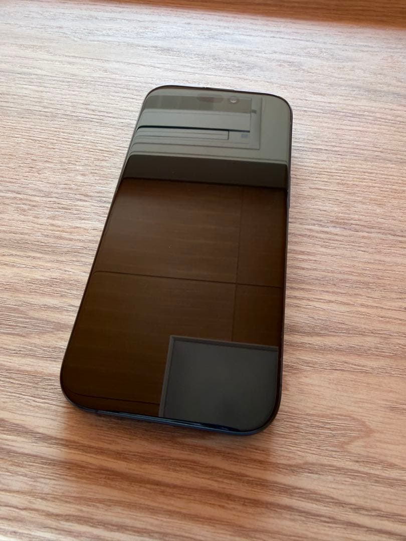 【超美品】iPhone 16 pro ブラックチタニウム 256GB